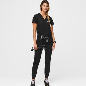 Black figs scrub set